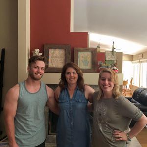 Meet your Posher, Danielle